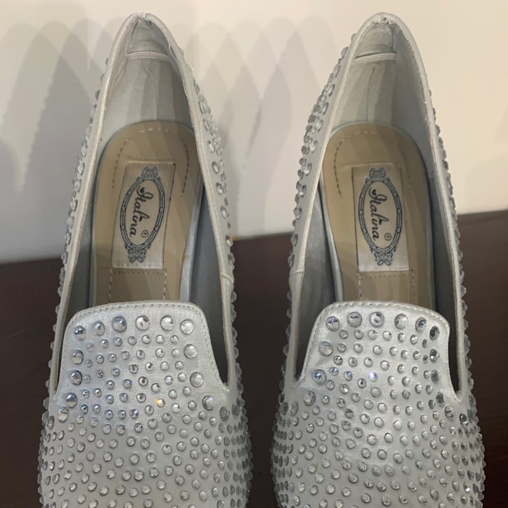 Heels - Picture 7 of 11